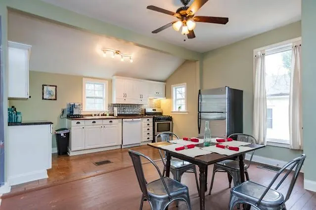 12 South-Walk To Bars+Coffee+Food+Shops+Belmont Villa Nashville