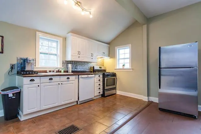 12 South-Walk To Bars+Coffee+Food+Shops+Belmont Villa Nashville United States