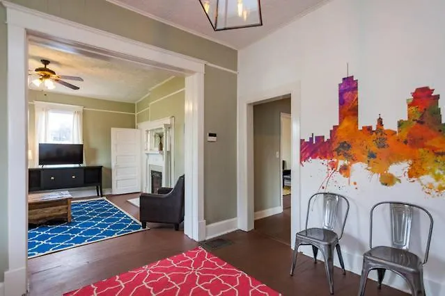 Holiday home 12 South-Walk To Bars+Coffee+Food+Shops+Belmont Villa Nashville